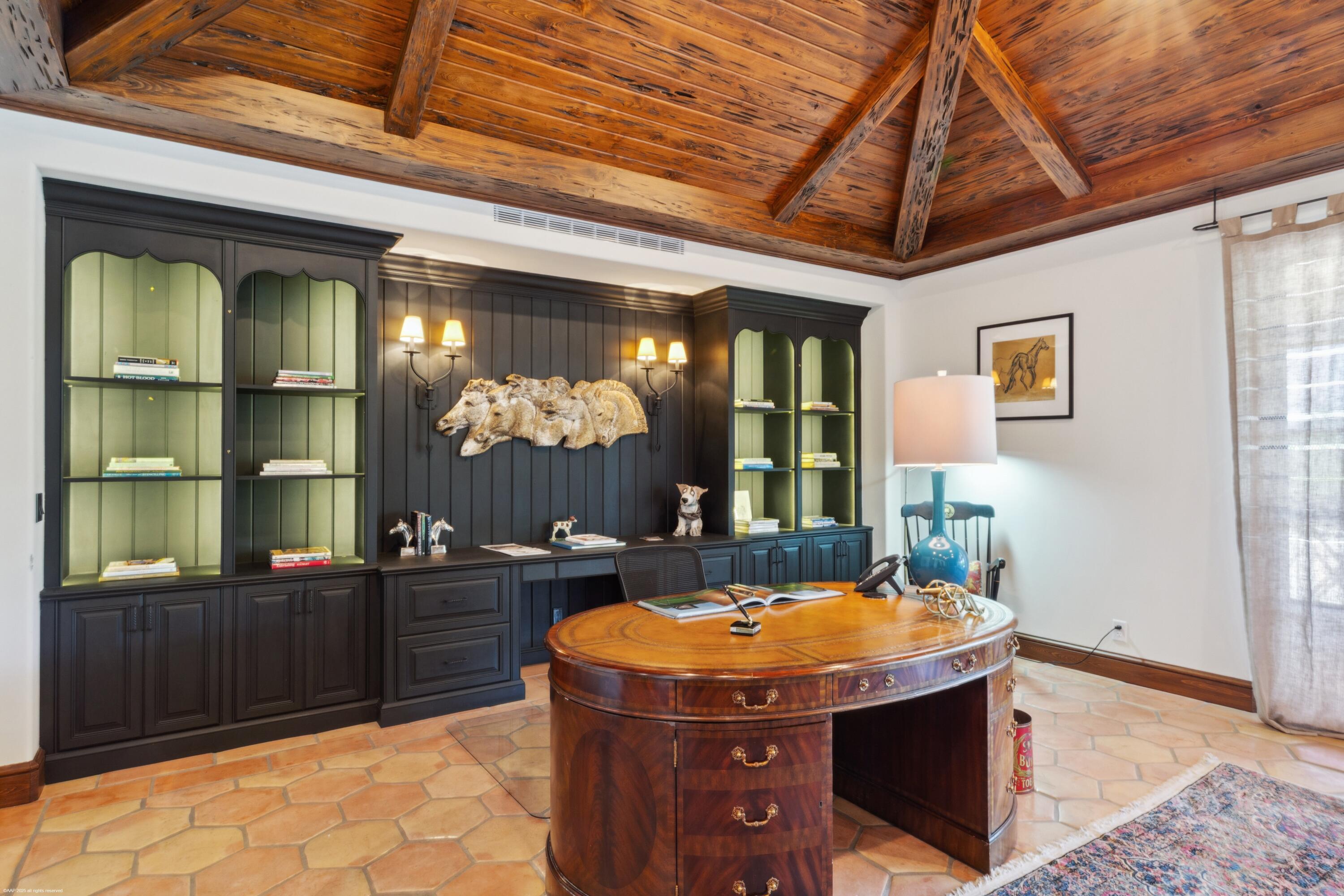 SADDLE TRAIL PARK OF WELLINGTON - Residential