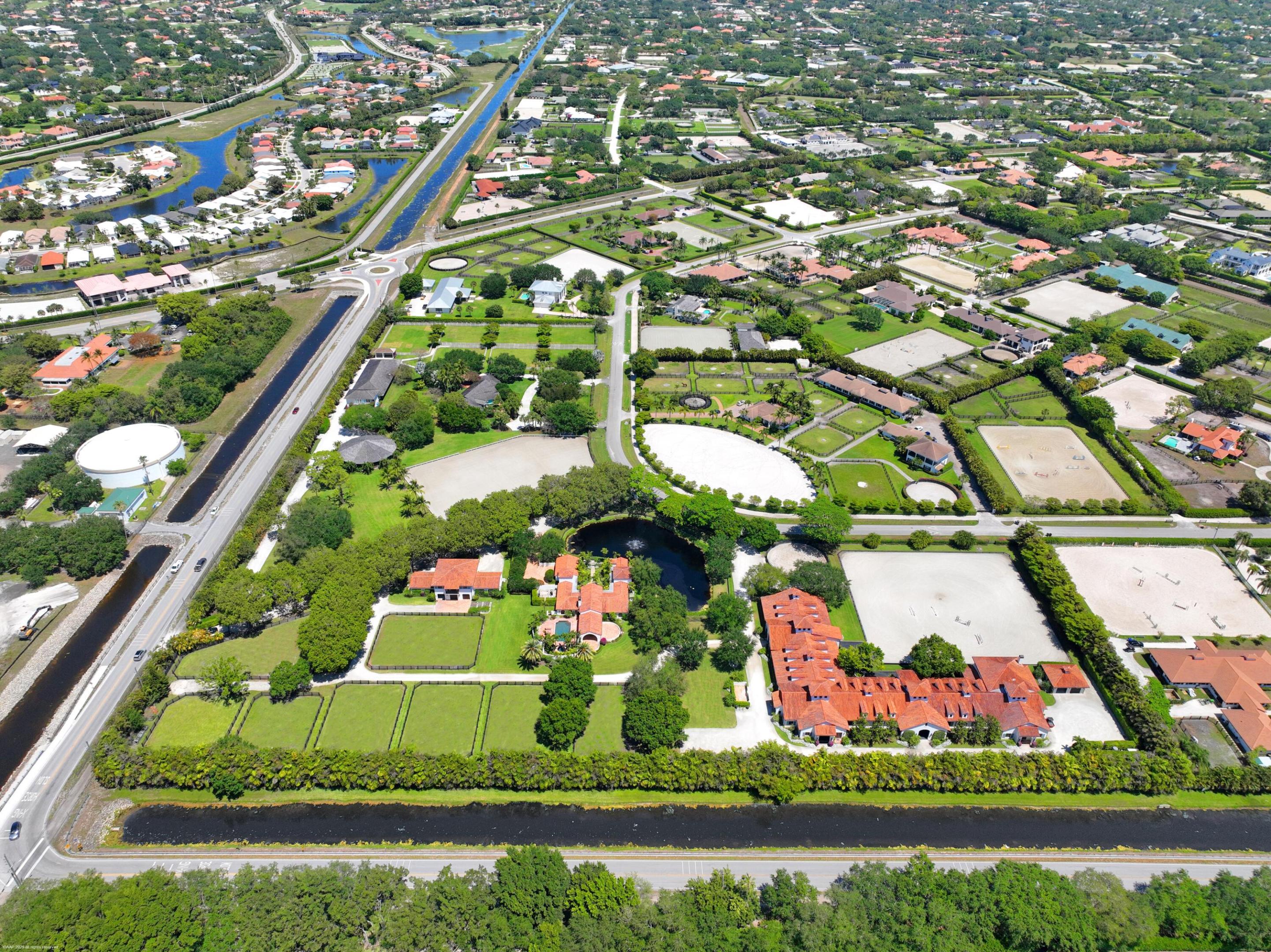 SADDLE TRAIL PARK OF WELLINGTON - Residential