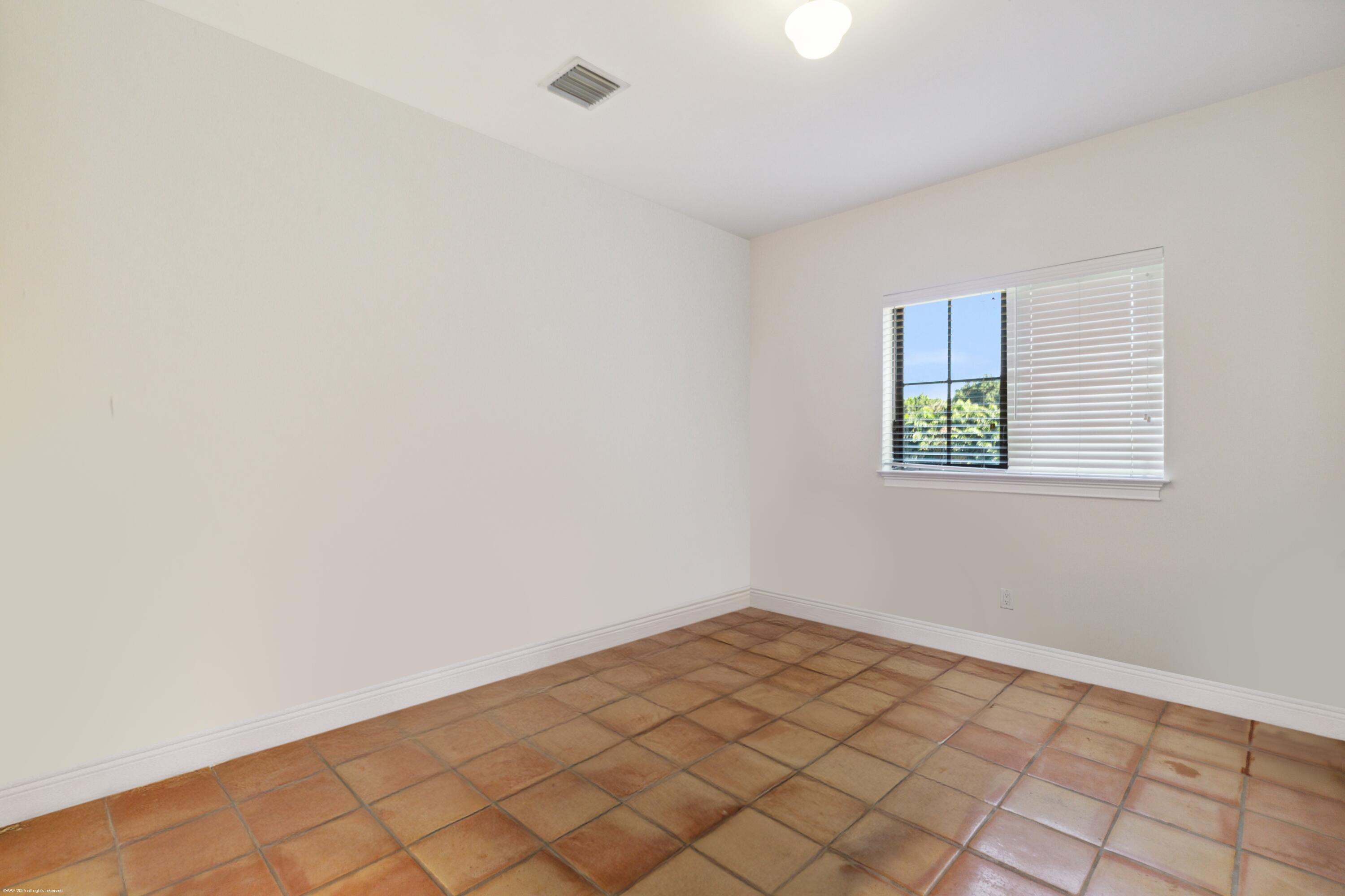 SADDLE TRAIL PARK OF WELLINGTON - Residential