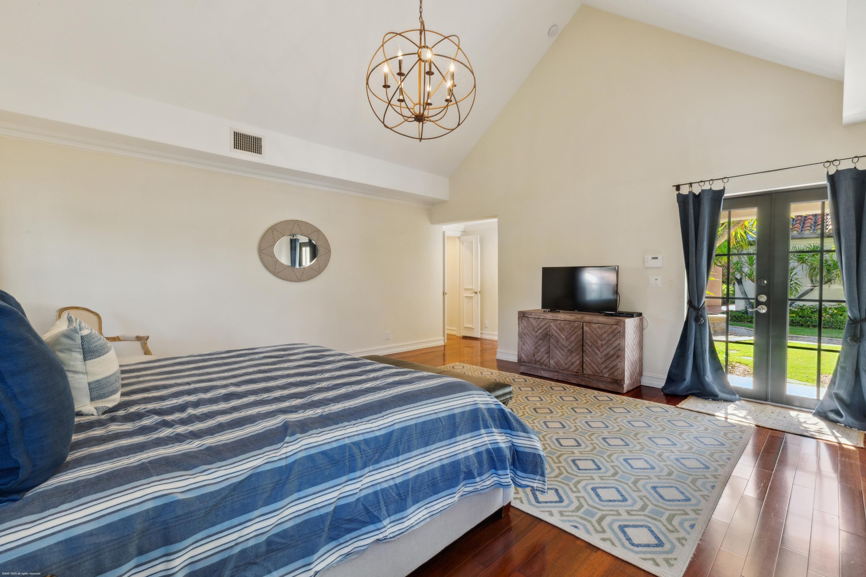 SADDLE TRAIL PARK OF WELLINGTON - Residential