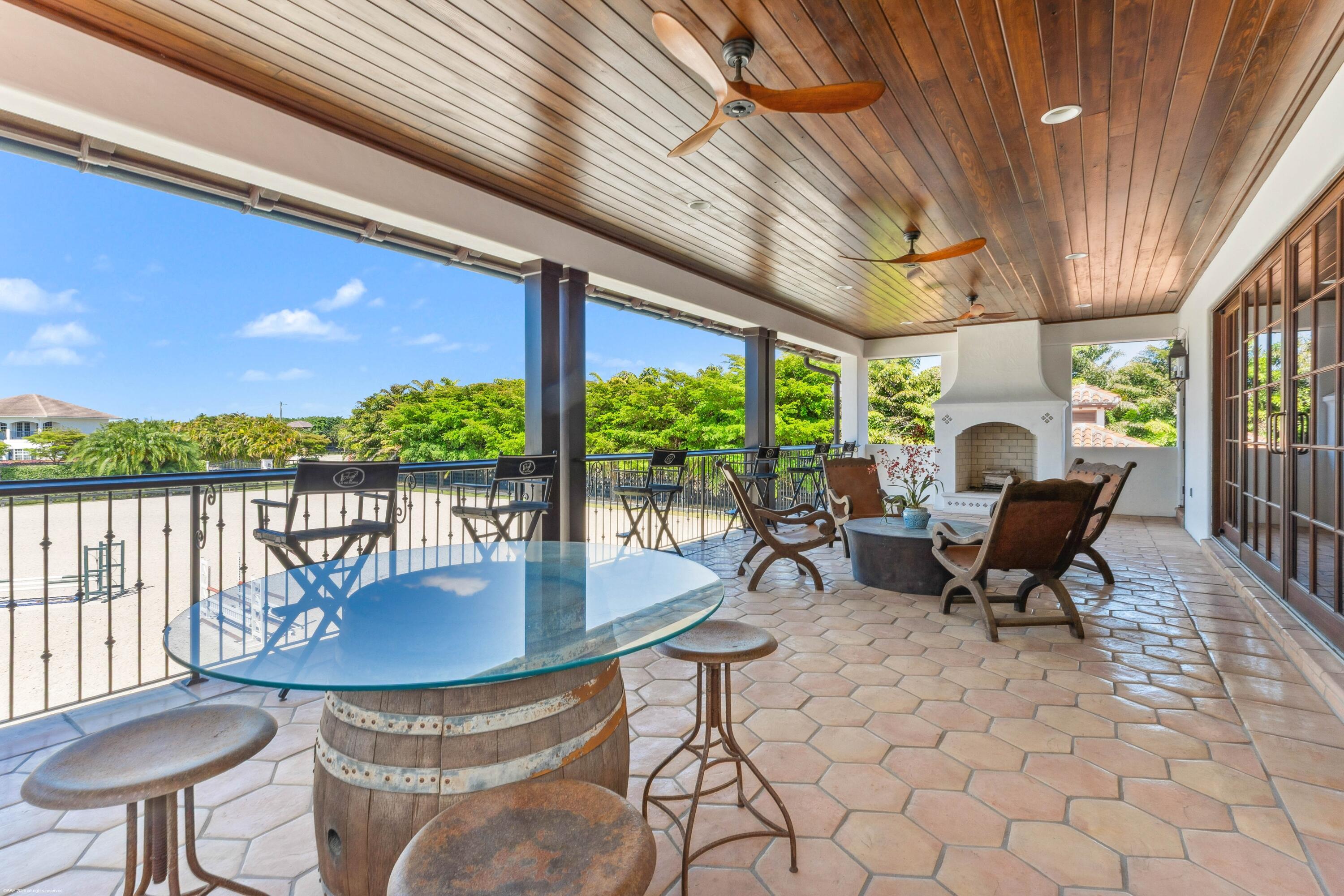 SADDLE TRAIL PARK OF WELLINGTON - Residential