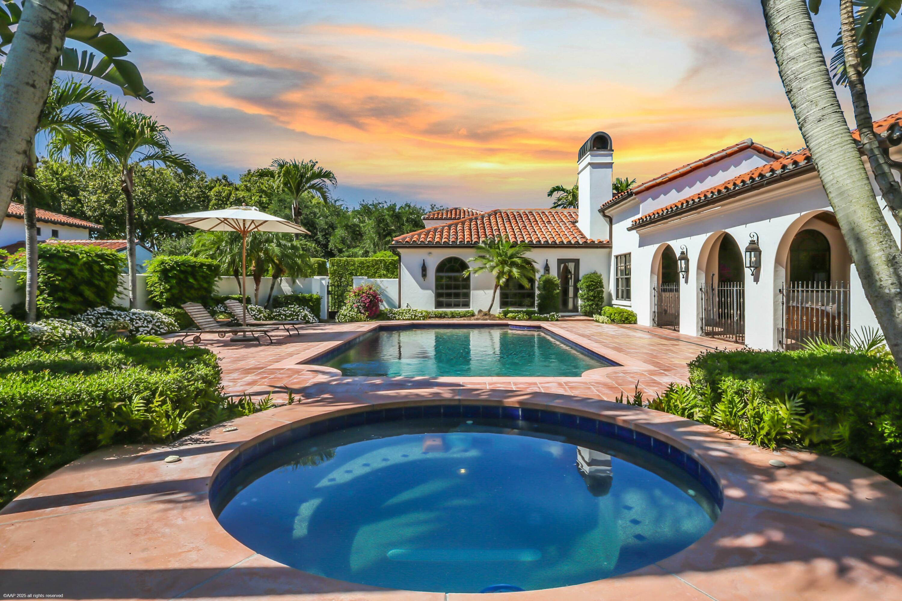 SADDLE TRAIL PARK OF WELLINGTON - Residential