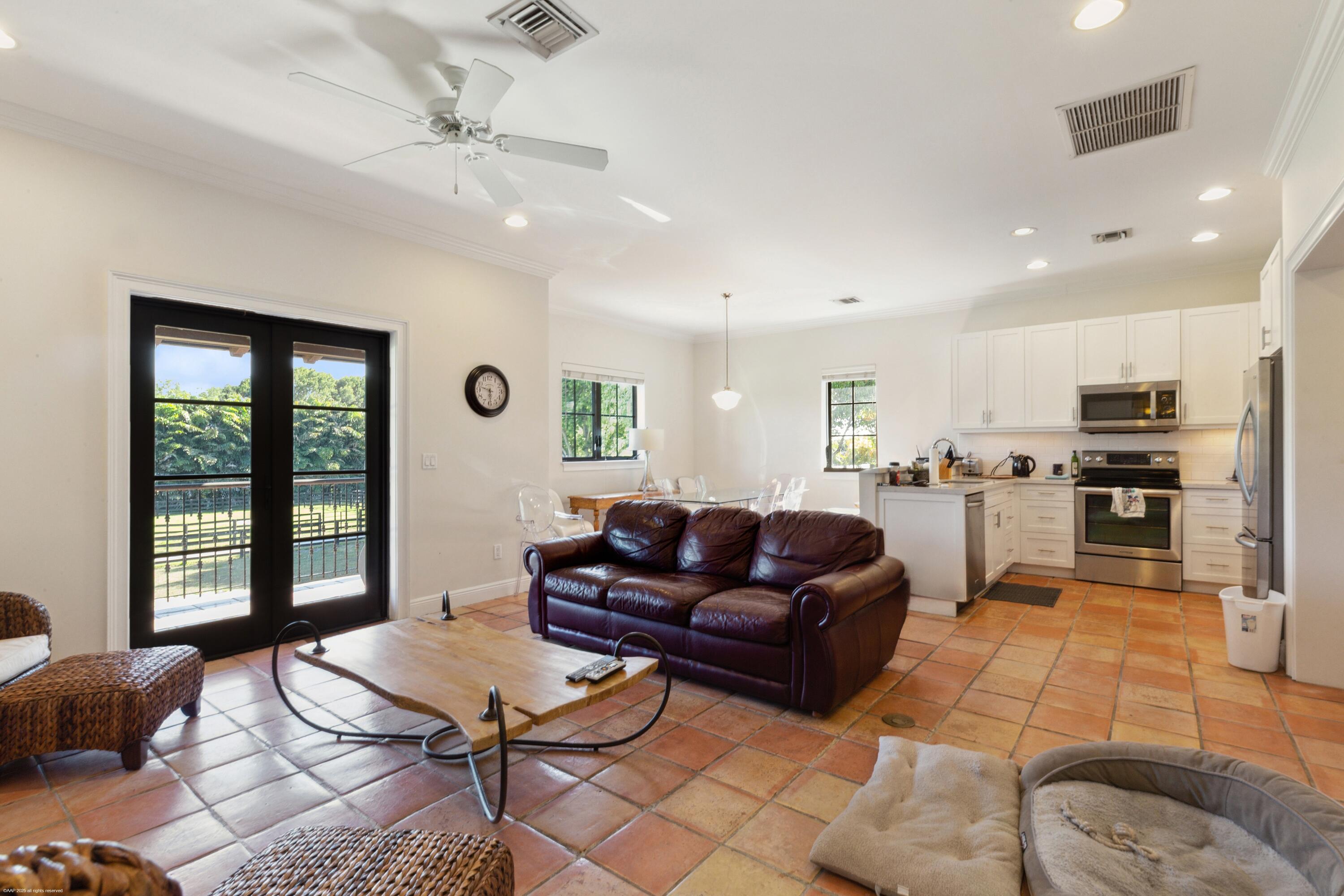 SADDLE TRAIL PARK OF WELLINGTON - Residential