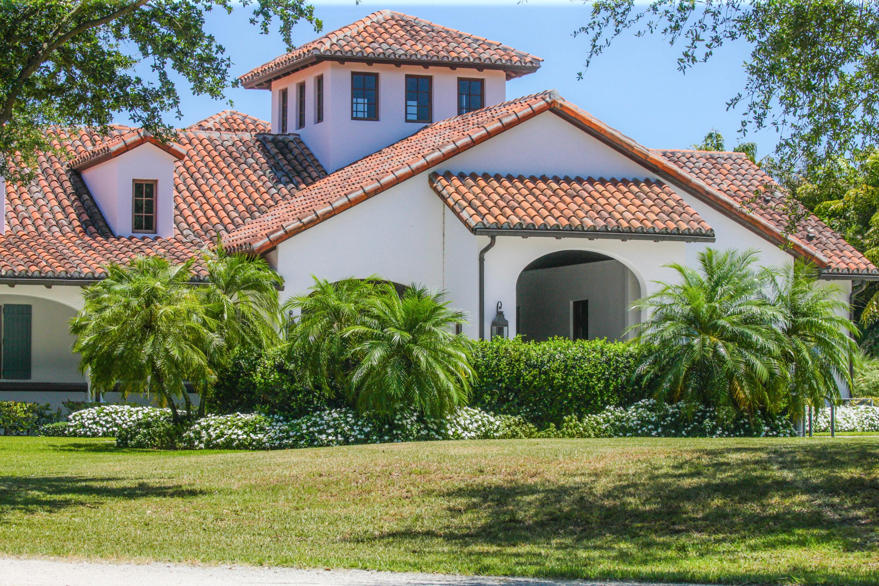 SADDLE TRAIL PARK OF WELLINGTON - Residential