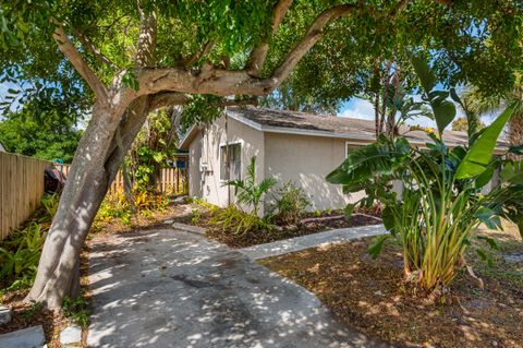 1010 NE 16th Street NE Fort Lauderdale FL 33304