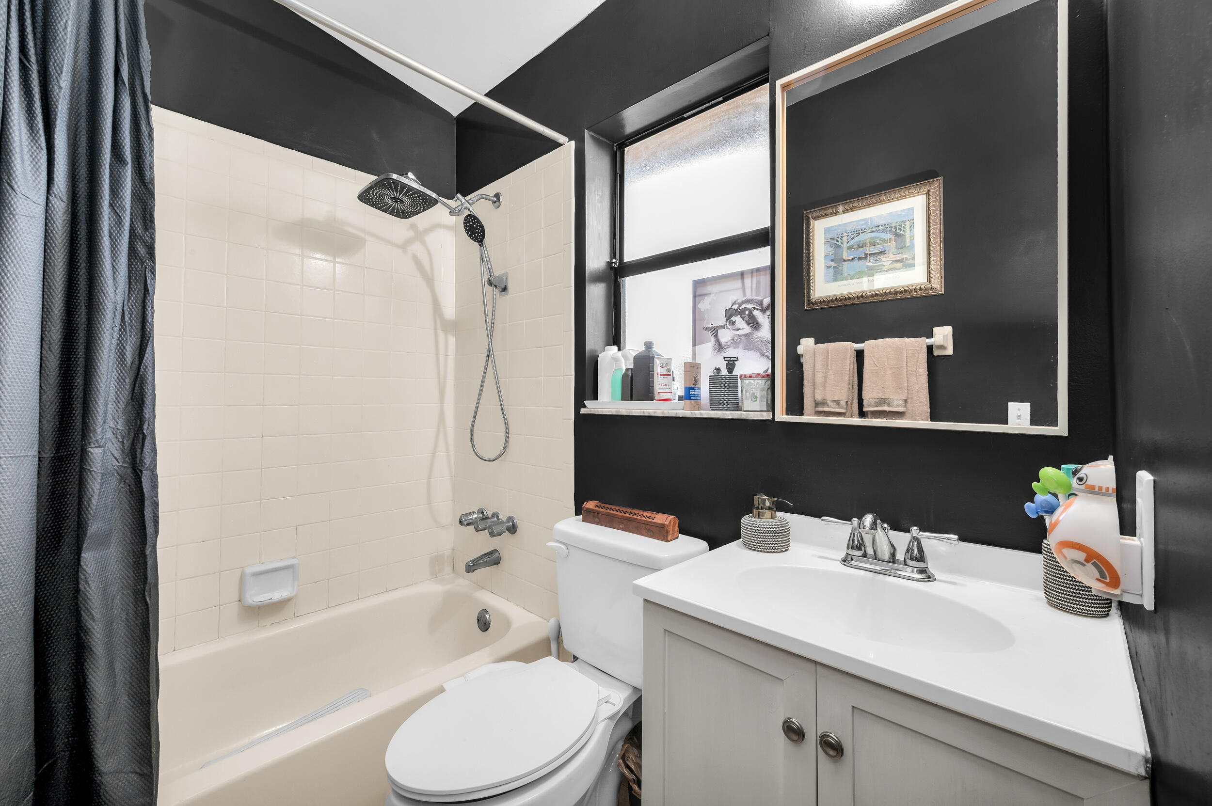 LAUDERDALE PARK 6-33 1/2 - Residential Income