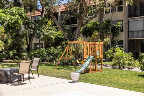 Tiny photo for 777 S FEDERAL Highway #RP901, Pompano Beach, FL 33062 (MLS # B26086002)