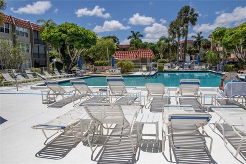 Tiny photo for 777 S FEDERAL Highway #RP901, Pompano Beach, FL 33062 (MLS # B26086002)