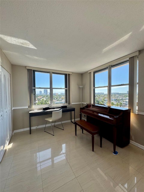 Tiny photo for 777 S FEDERAL Highway #RP901, Pompano Beach, FL 33062 (MLS # B26086002)