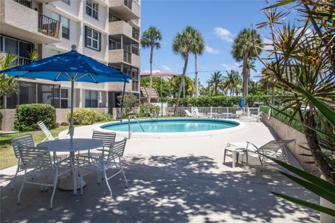 Tiny photo for 777 S FEDERAL Highway #RP901, Pompano Beach, FL 33062 (MLS # B26086002)
