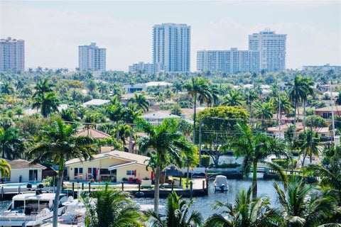 Tiny photo for 777 S FEDERAL Highway #RP901, Pompano Beach, FL 33062 (MLS # B26086002)