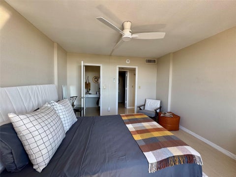 Tiny photo for 777 S FEDERAL Highway #RP901, Pompano Beach, FL 33062 (MLS # B26086002)