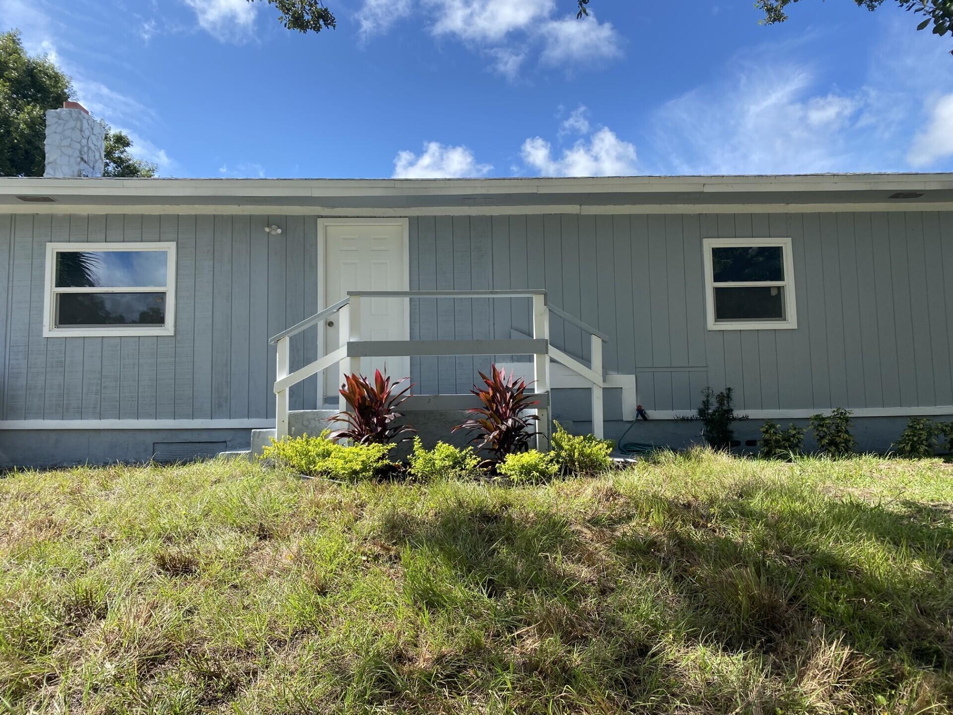 View Vero Beach, FL 32967 house
