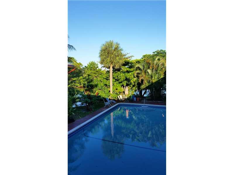 SOUTH RIVER MANOR CONDO - Residential Lease