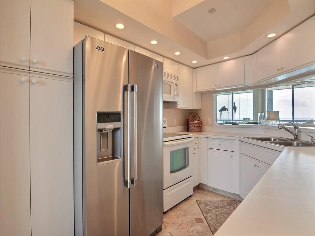 ISLAND DUNES OCEANSIDE - Residential