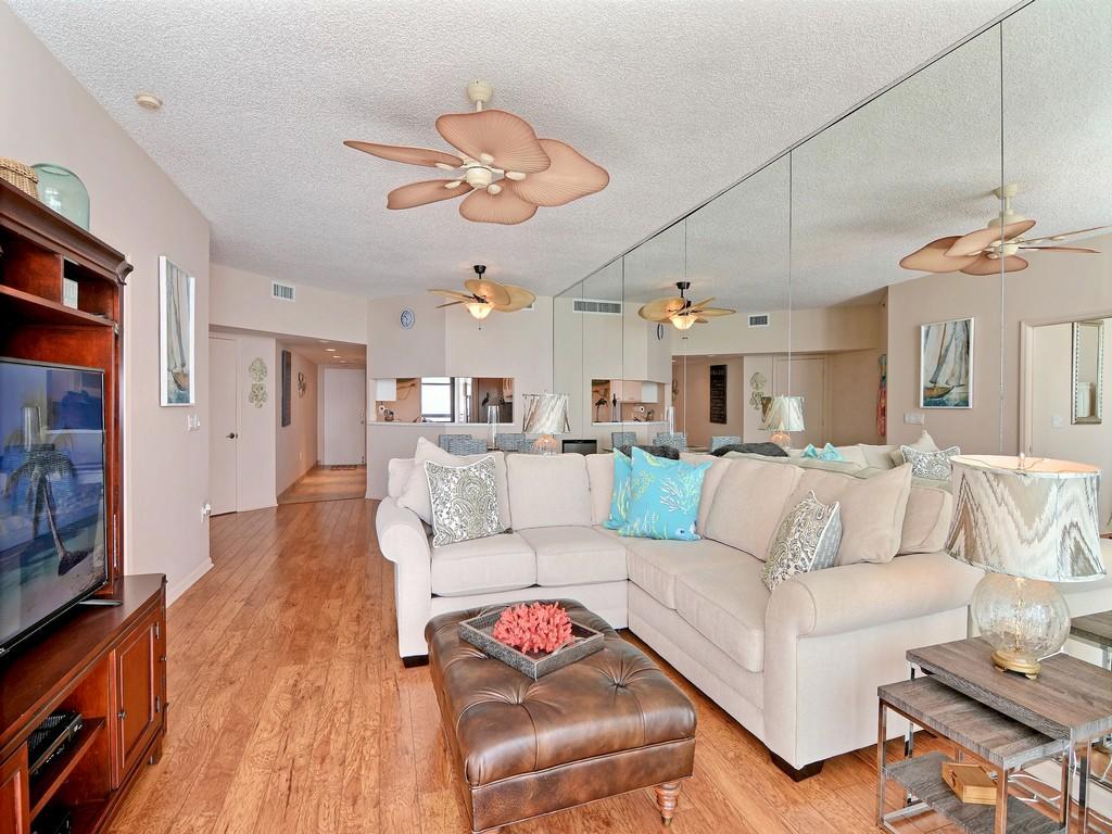 ISLAND DUNES OCEANSIDE - Residential