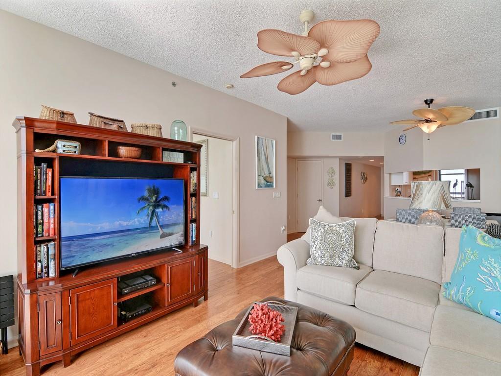 ISLAND DUNES OCEANSIDE - Residential