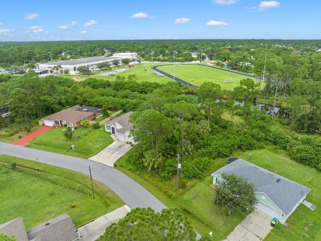 PORT MALABAR UNIT 18 - Land