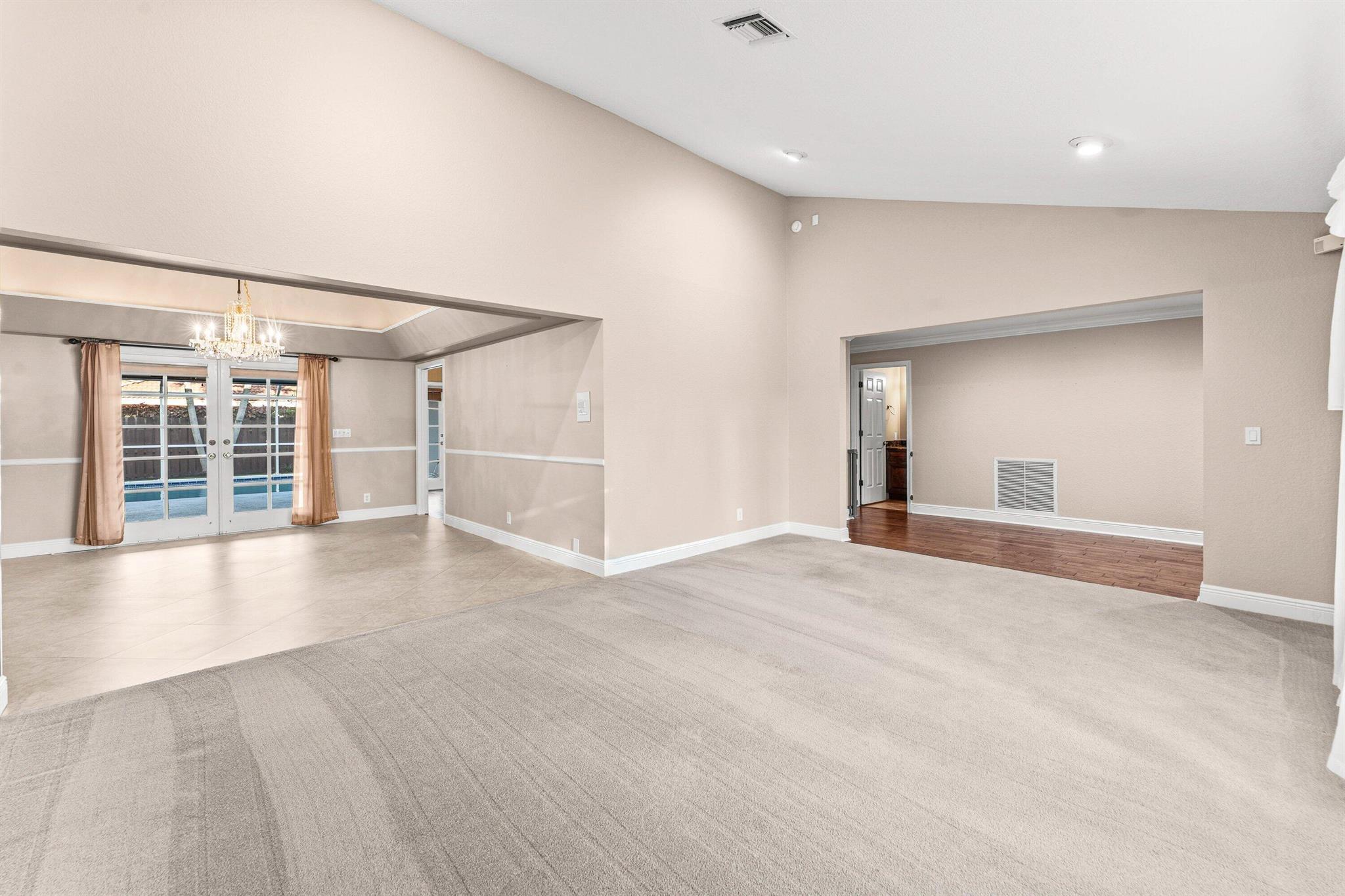 GREENVIEW SHORES 2 OF WEL - Residential