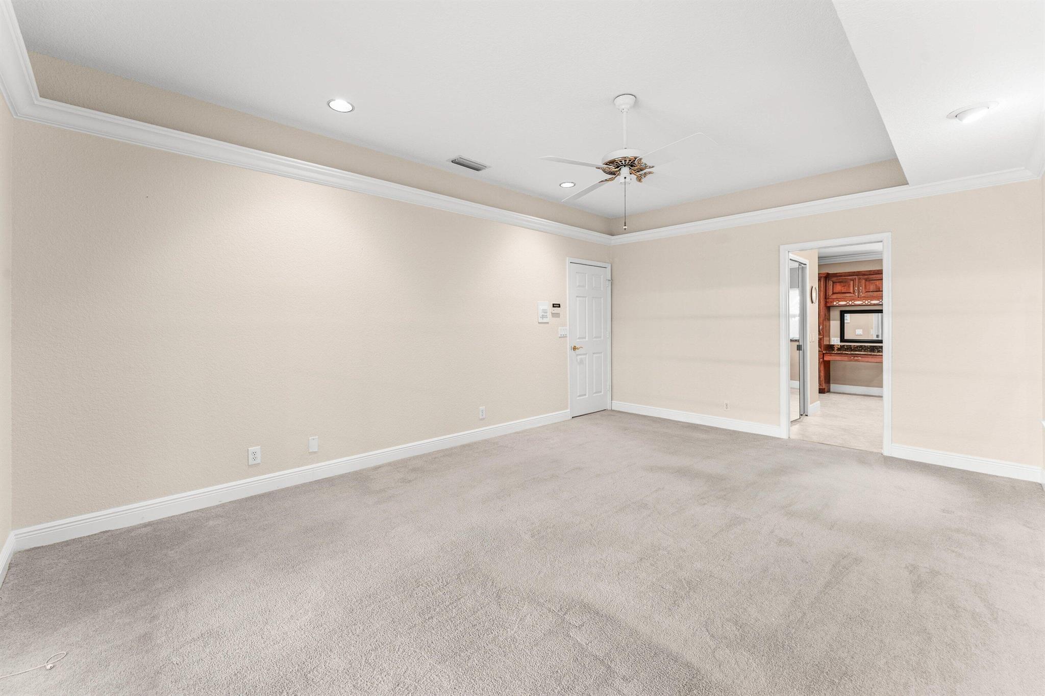 GREENVIEW SHORES 2 OF WEL - Residential