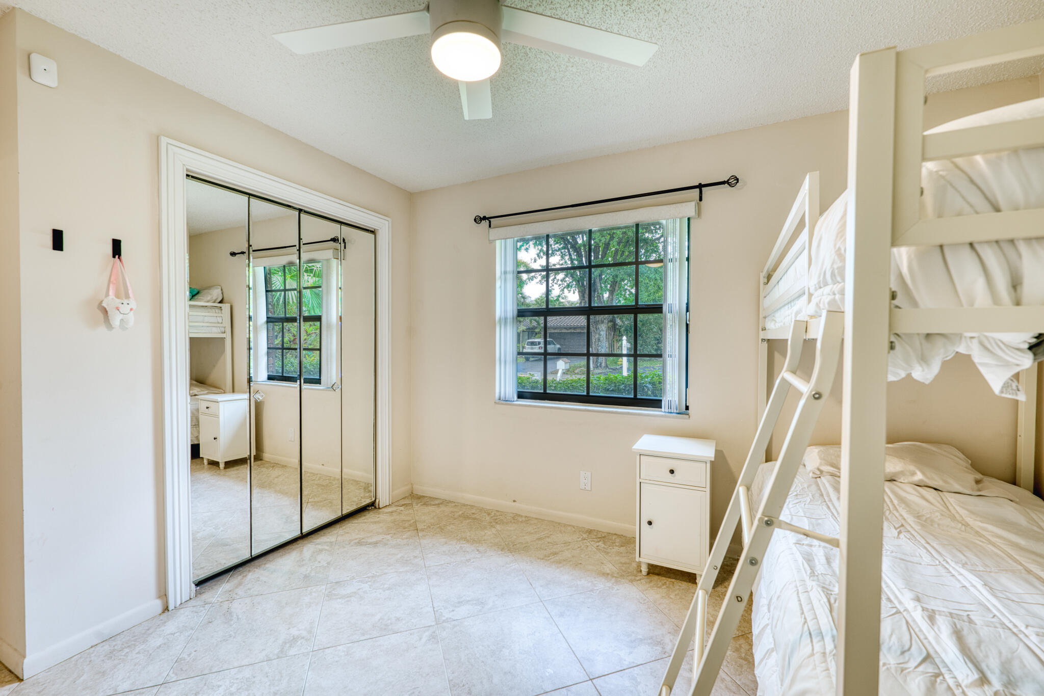 CYPRESS LAKES - Residential