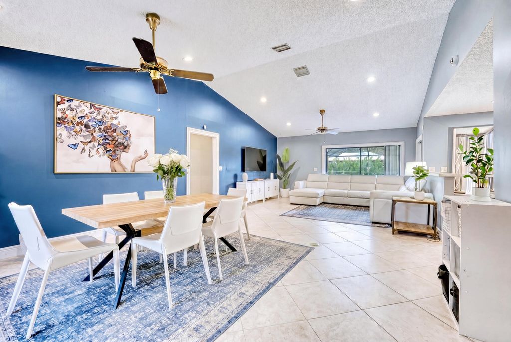 Photo of 935 NW 110th Lane, Coral Springs, FL 33071 (MLS # B26027813)