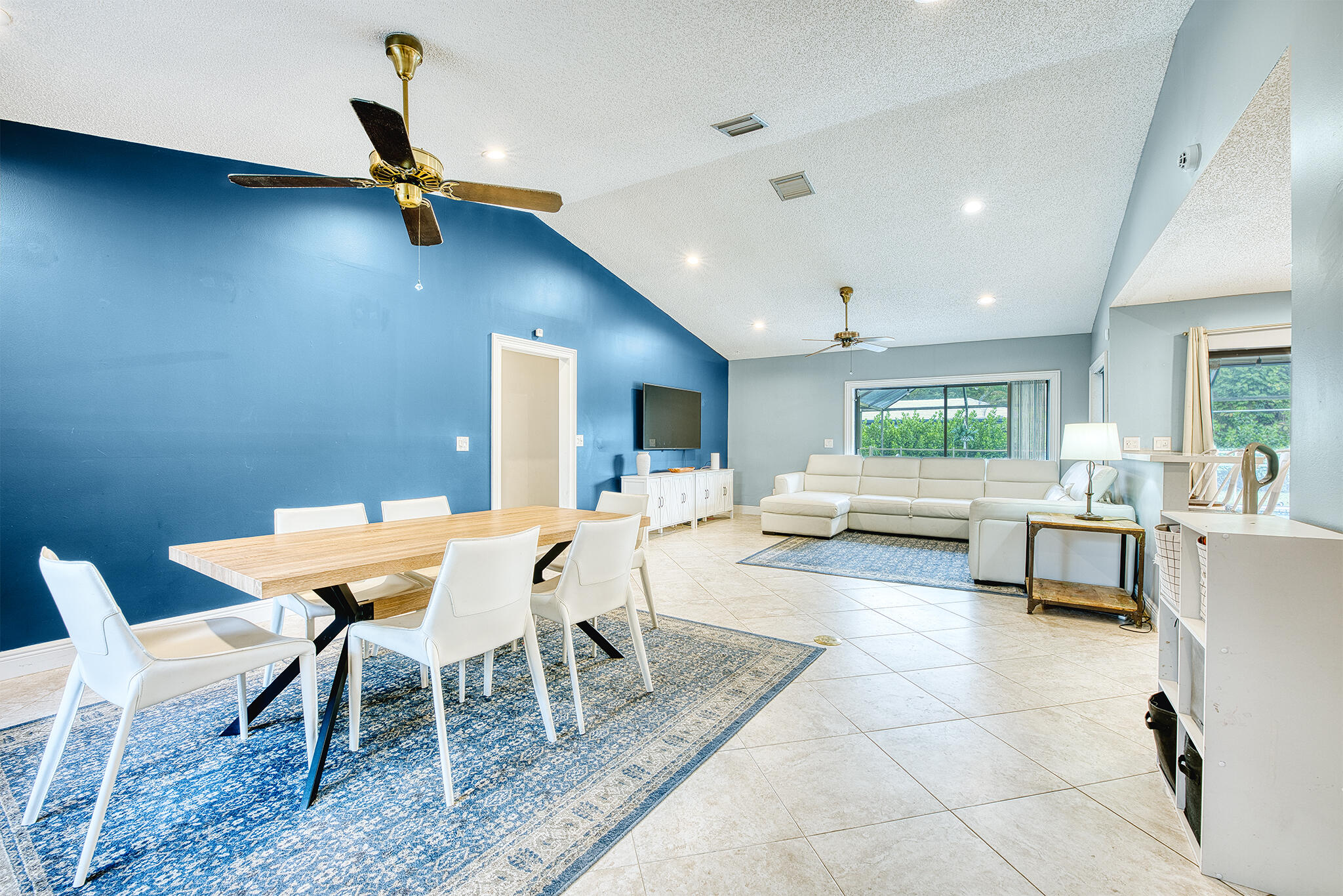 935 NW 110th Lane
