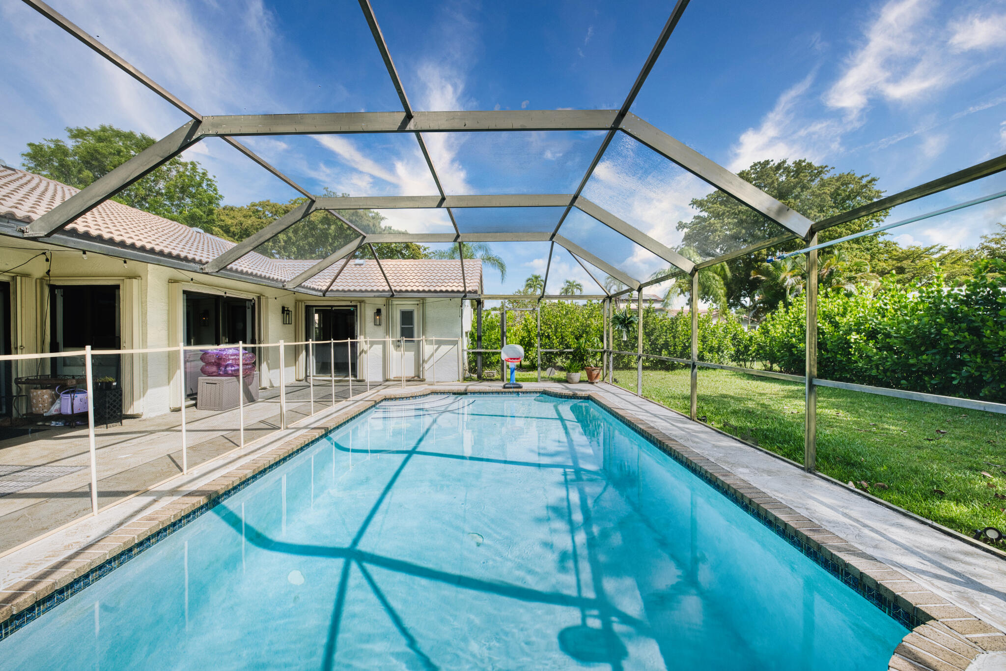 CYPRESS LAKES - Residential