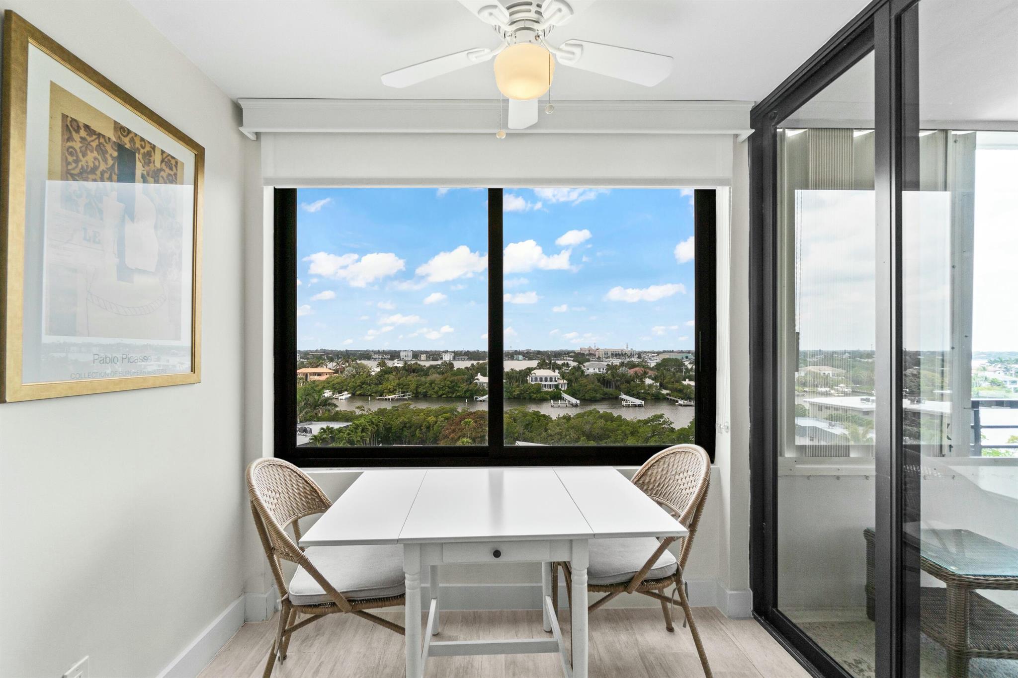 MAYFAIR HOUSE CONDO - Residential