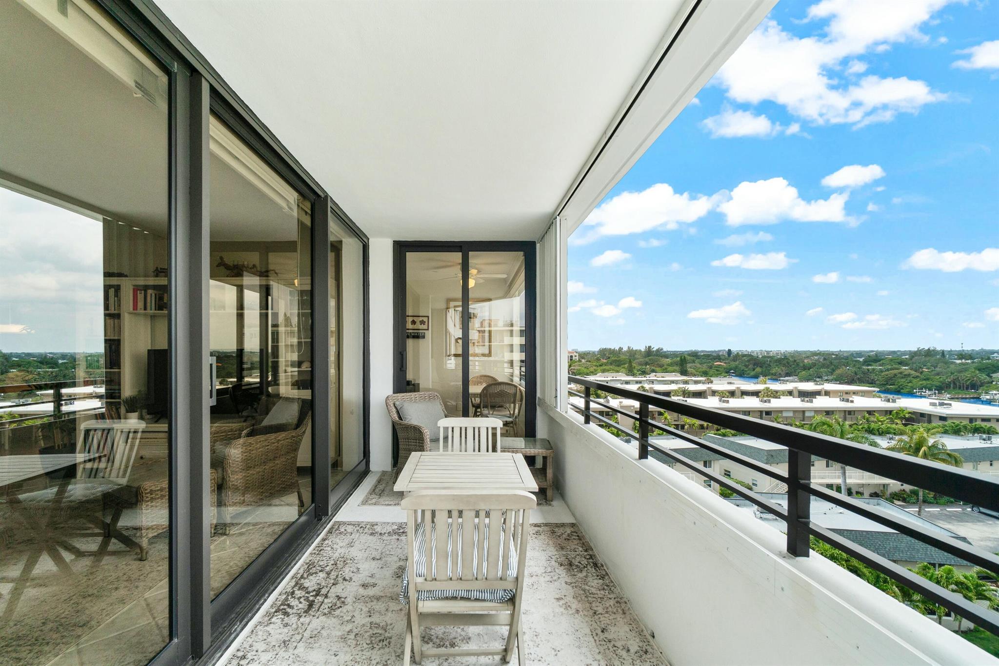 MAYFAIR HOUSE CONDO - Residential