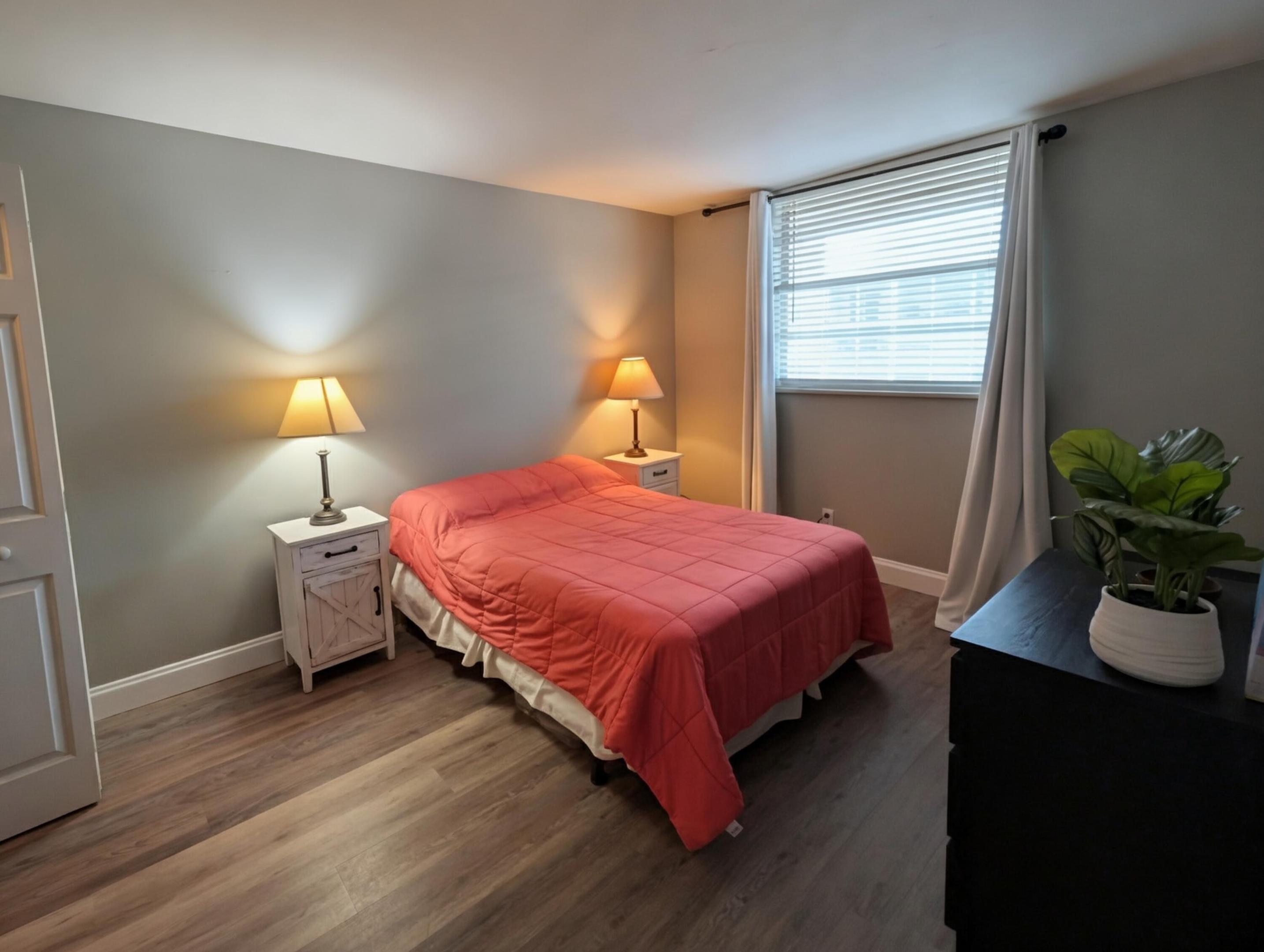 COASTAL TOWERS CONDO - Residential Lease