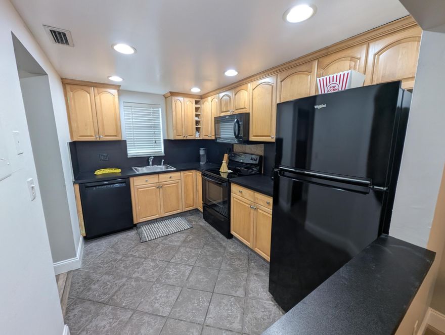 Relax and watch the boats go by in your seasonal coastal condo on the 2nd floor. Live the Florida lifestyle in an Intracoastal Condo Community between January 2027 & May 2027. Beach is just east over the bridge. Many restaurants and activities nearby. View of the Intracoastal and Community Pool from the Patio. Recent updates include luxury vinyl plank flooring in most rooms, tile in others. Primary Bedroom: Queen bed, 2nd Bedroom: Full. Rent includes power, water, trash, Internet/WiFi. Tenant responsible for Cable, if desired. One parking space. Rent for 5 months is $2800/mon, 4 months is $3000/mon, 3 months is $3500/mon. Tenant responsible for short term leasing taxes (state & county). Laundry Rooms on each floor, no laundry in unit. All ages welcome. No Pets. Many community amenities!