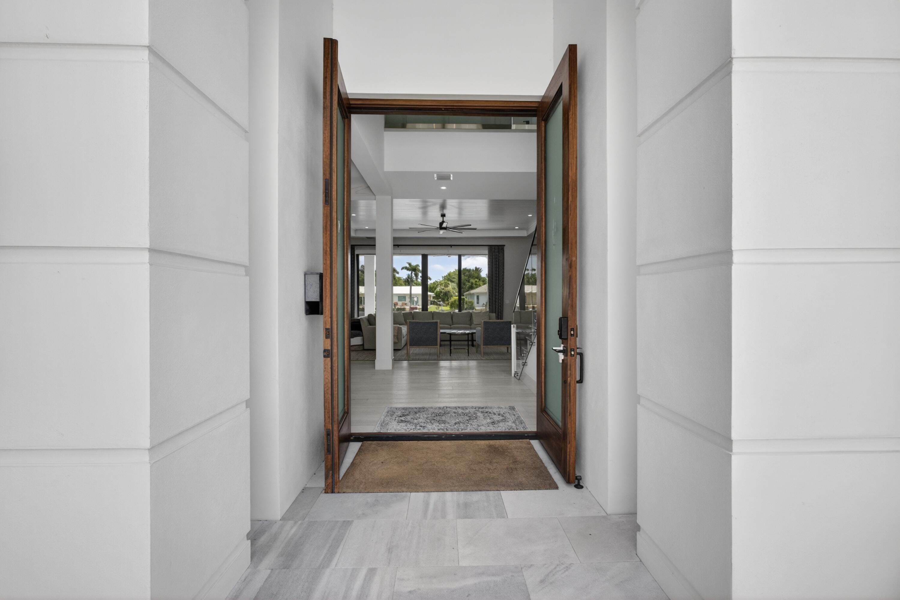 NORTH PALM BEACH VILLAGE OF 6 - Residential