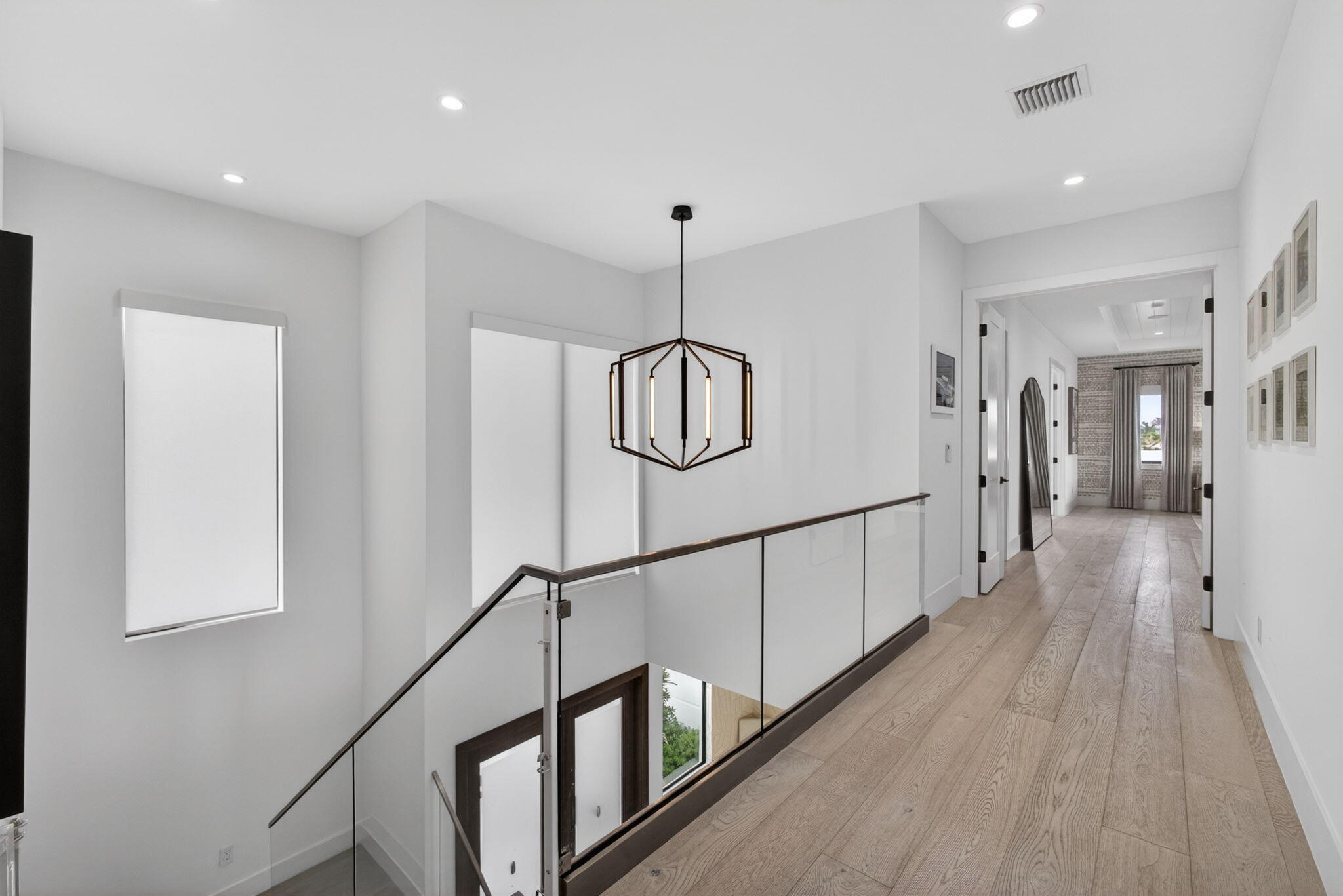 NORTH PALM BEACH VILLAGE OF 6 - Residential