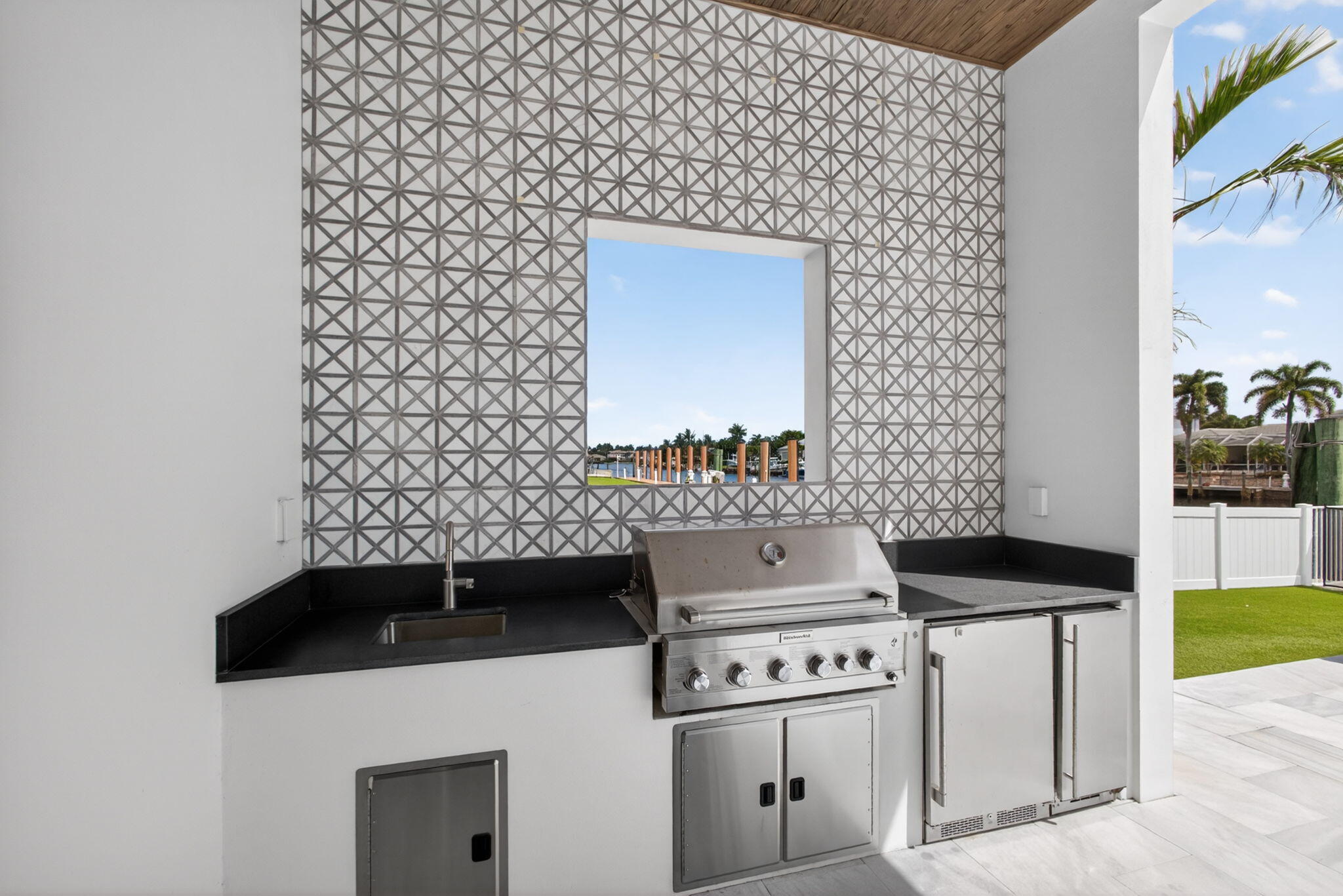 NORTH PALM BEACH VILLAGE OF 6 - Residential