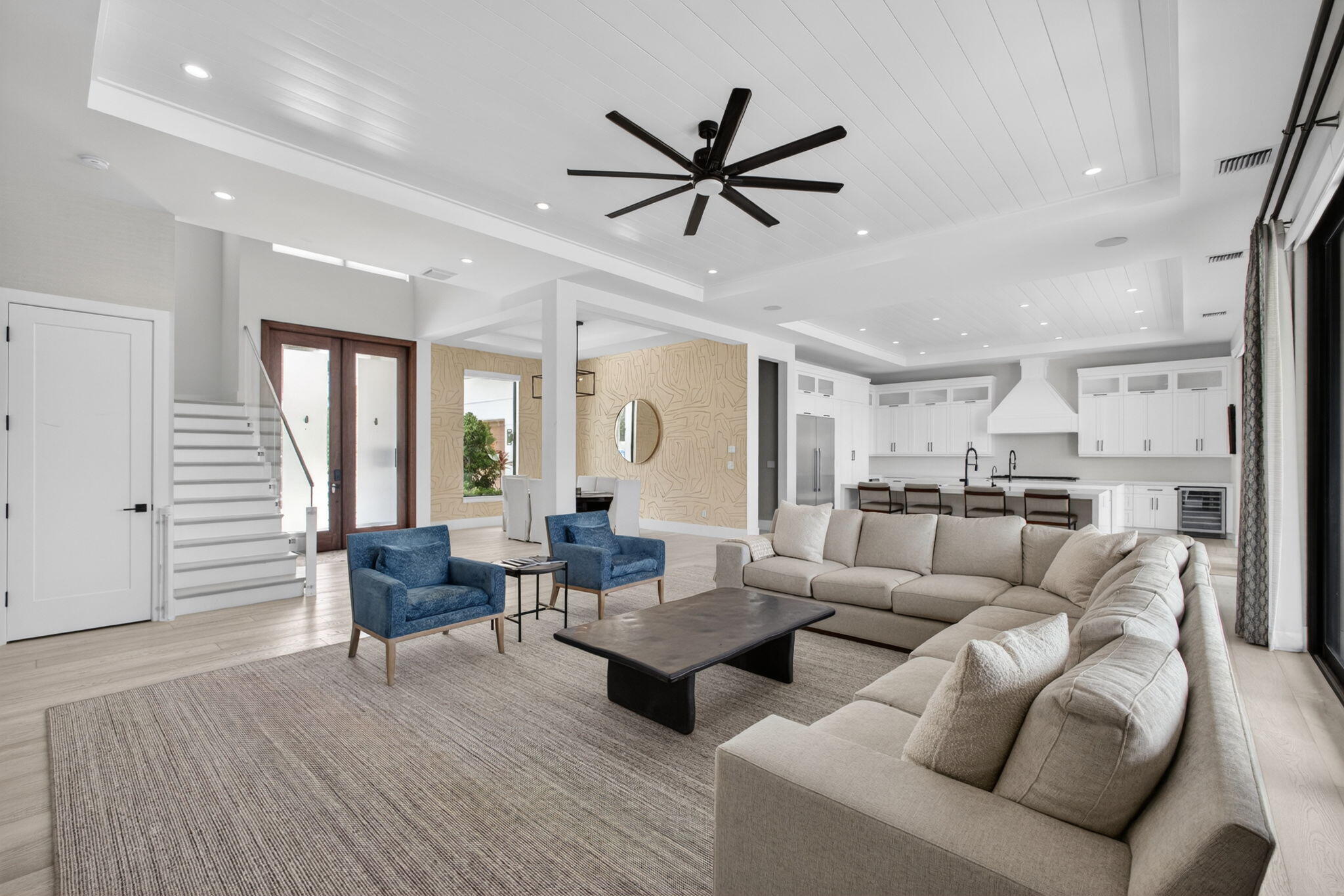 NORTH PALM BEACH VILLAGE OF 6 - Residential