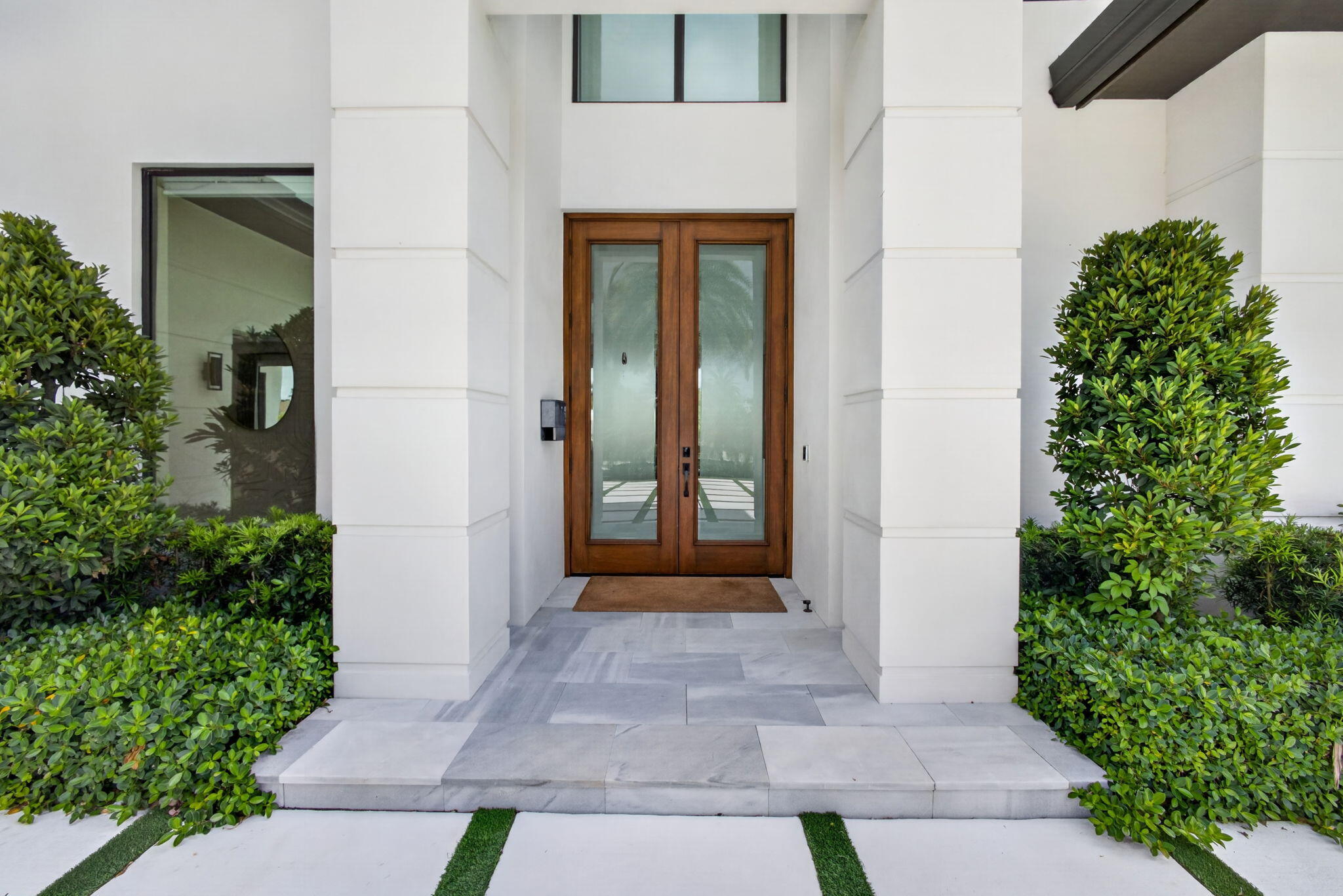 NORTH PALM BEACH VILLAGE OF 6 - Residential