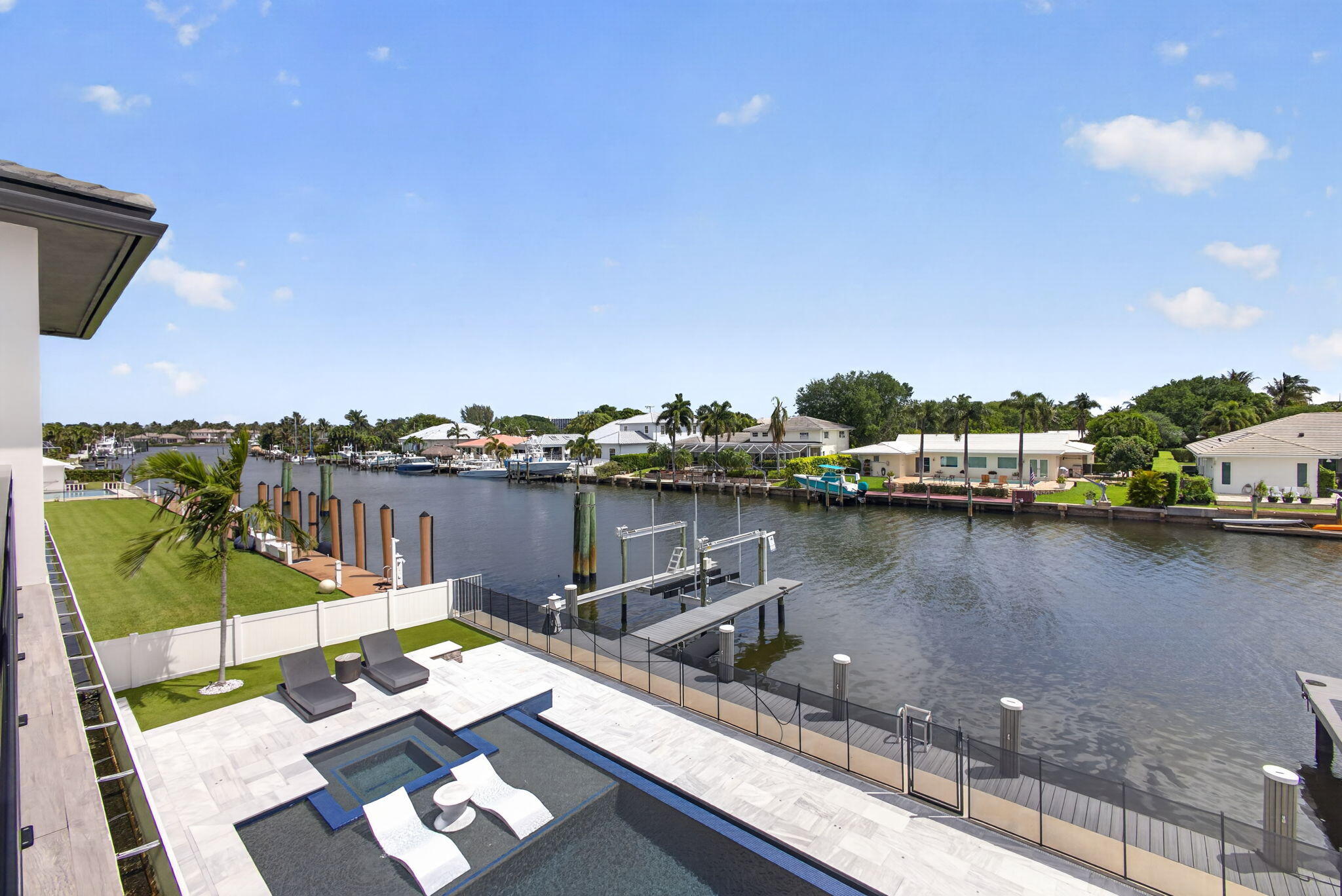 NORTH PALM BEACH VILLAGE OF 6 - Residential
