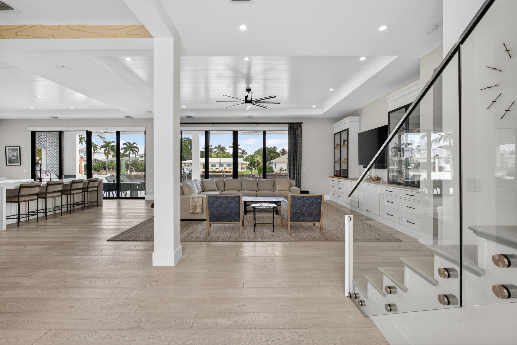 NORTH PALM BEACH VILLAGE OF 6 - Residential