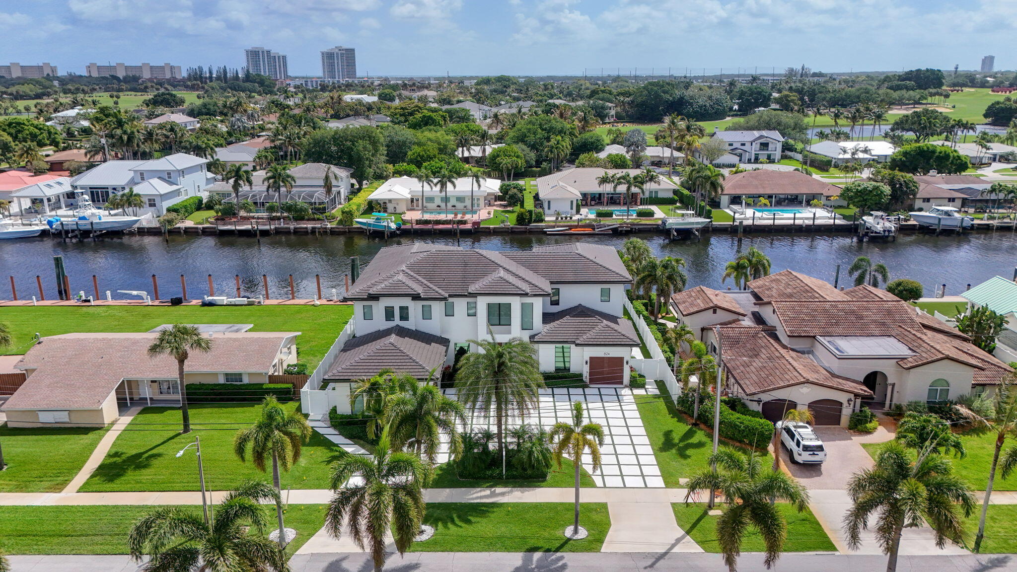 NORTH PALM BEACH VILLAGE OF 6 - Residential