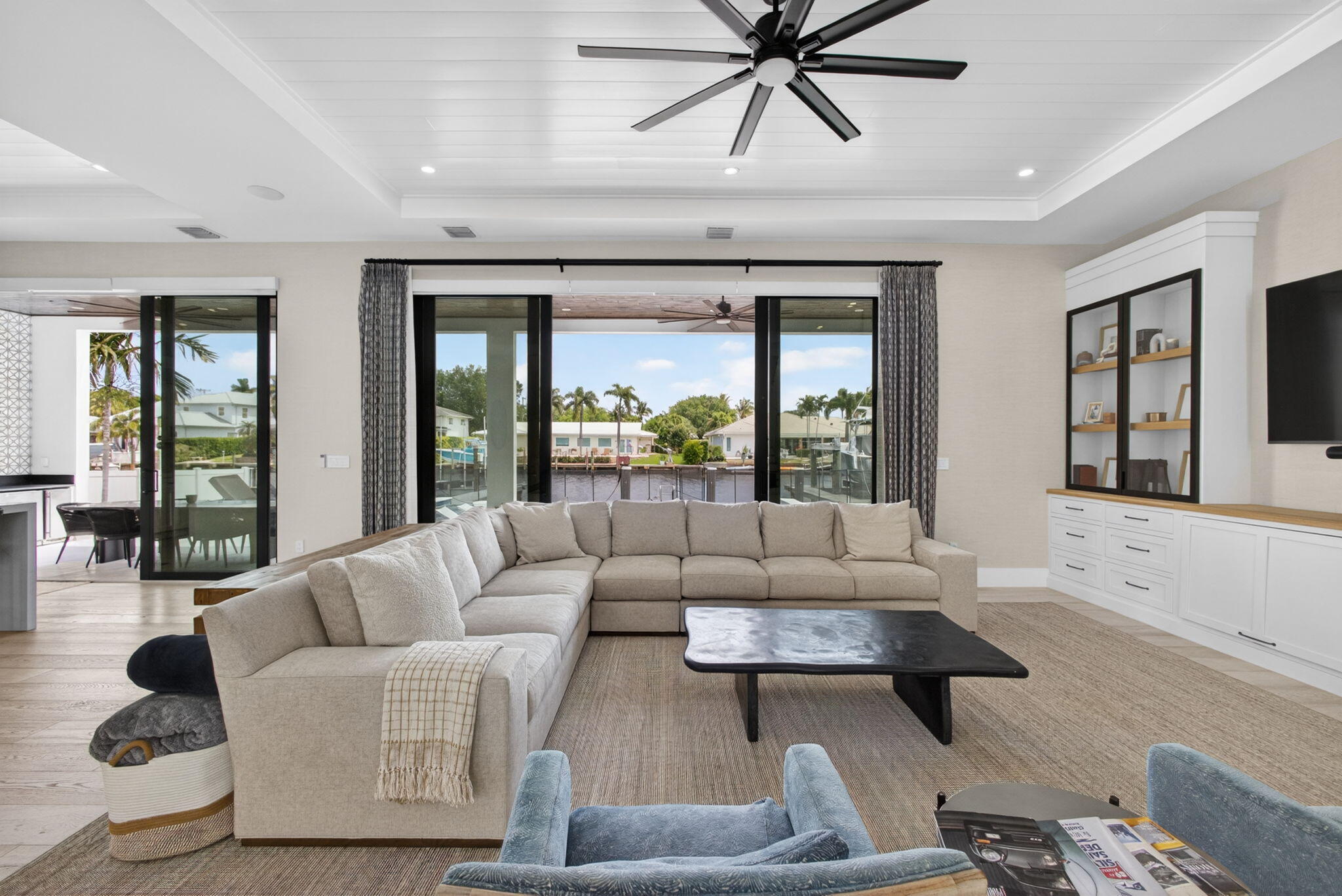 NORTH PALM BEACH VILLAGE OF 6 - Residential