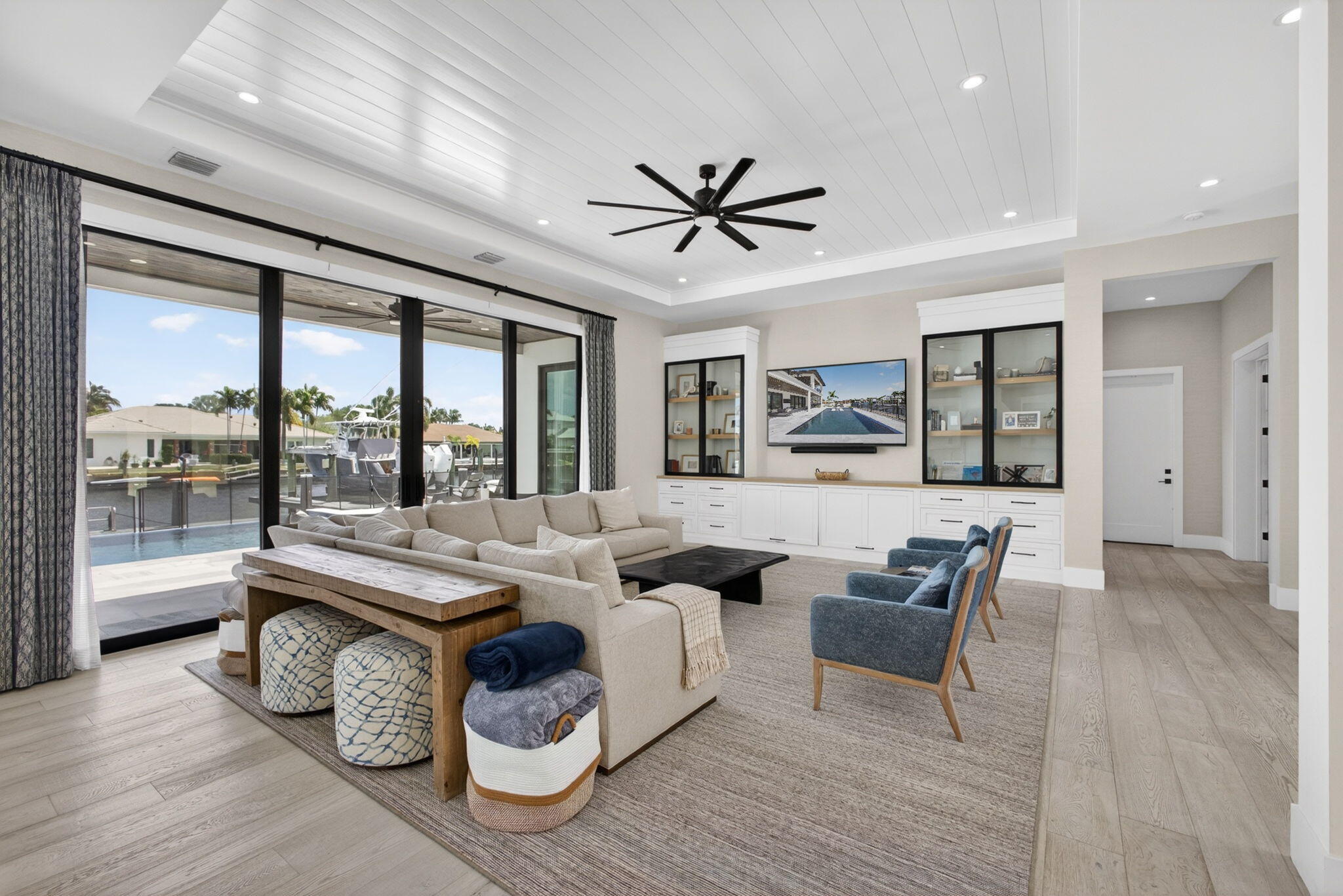 NORTH PALM BEACH VILLAGE OF 6 - Residential