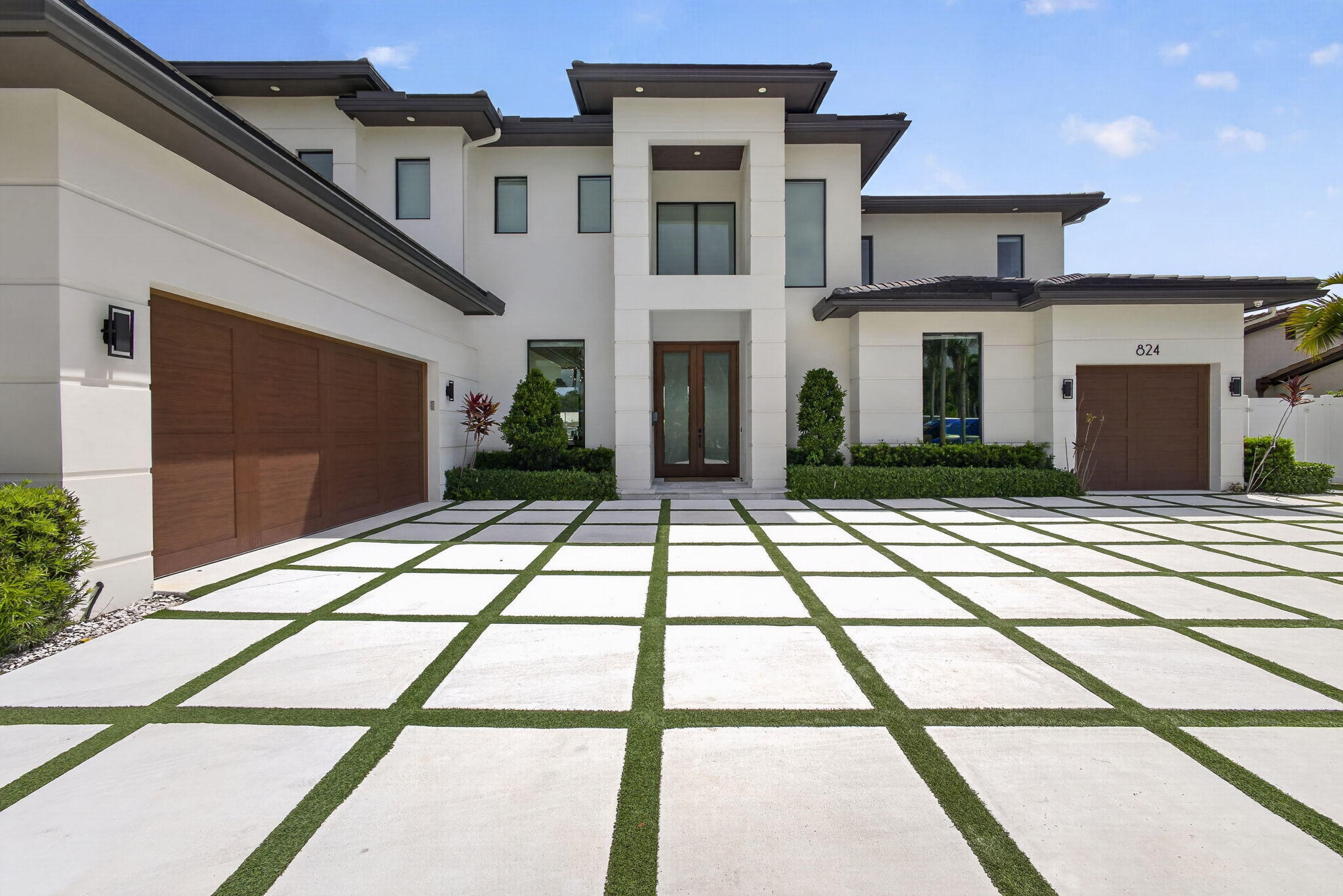 NORTH PALM BEACH VILLAGE OF 6 - Residential