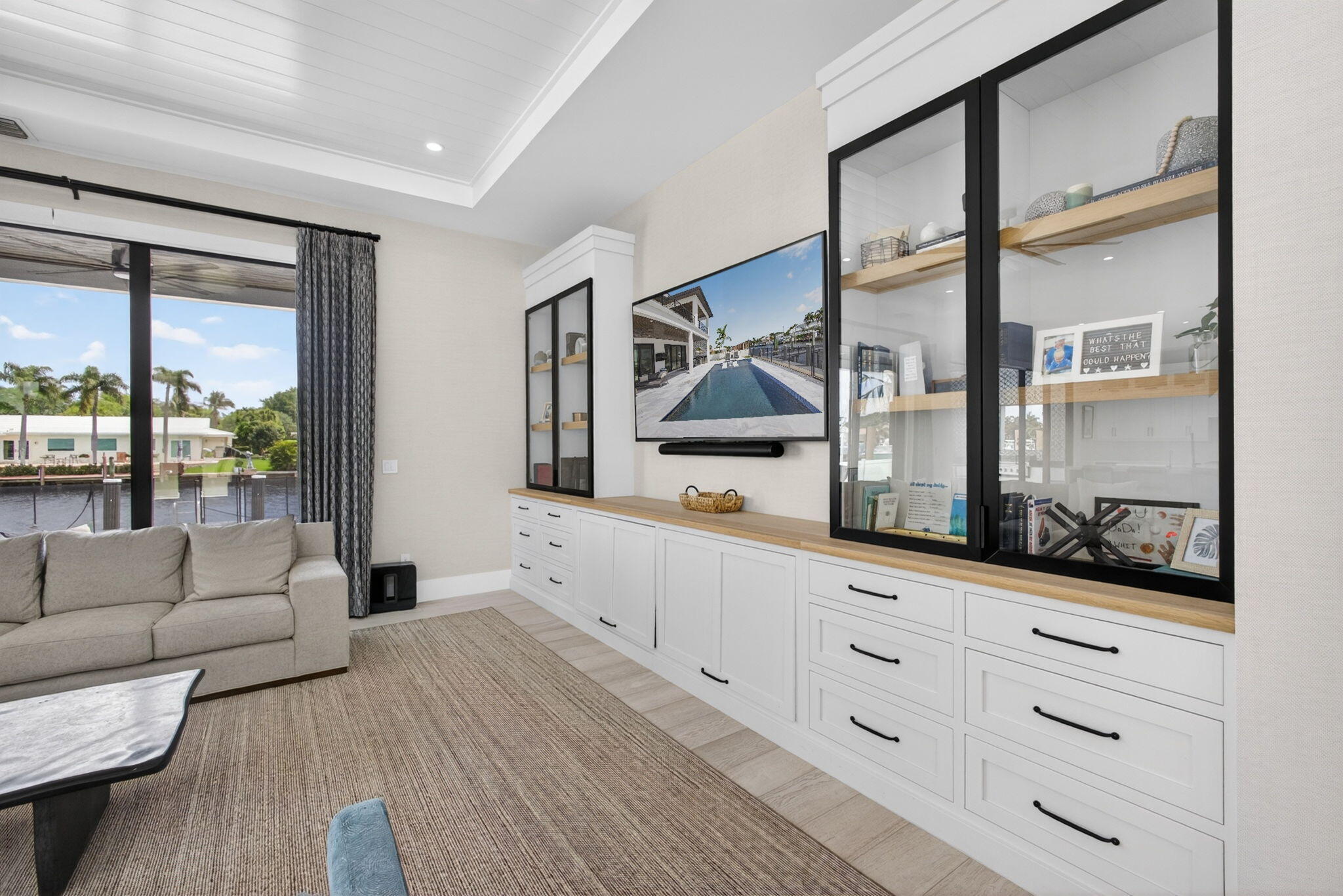 NORTH PALM BEACH VILLAGE OF 6 - Residential