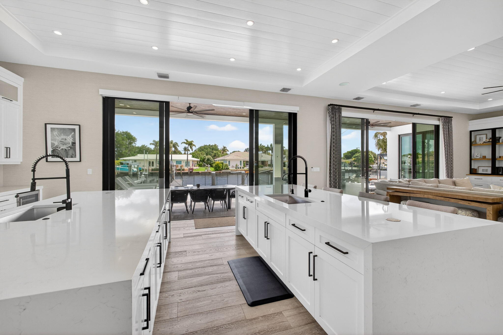 NORTH PALM BEACH VILLAGE OF 6 - Residential