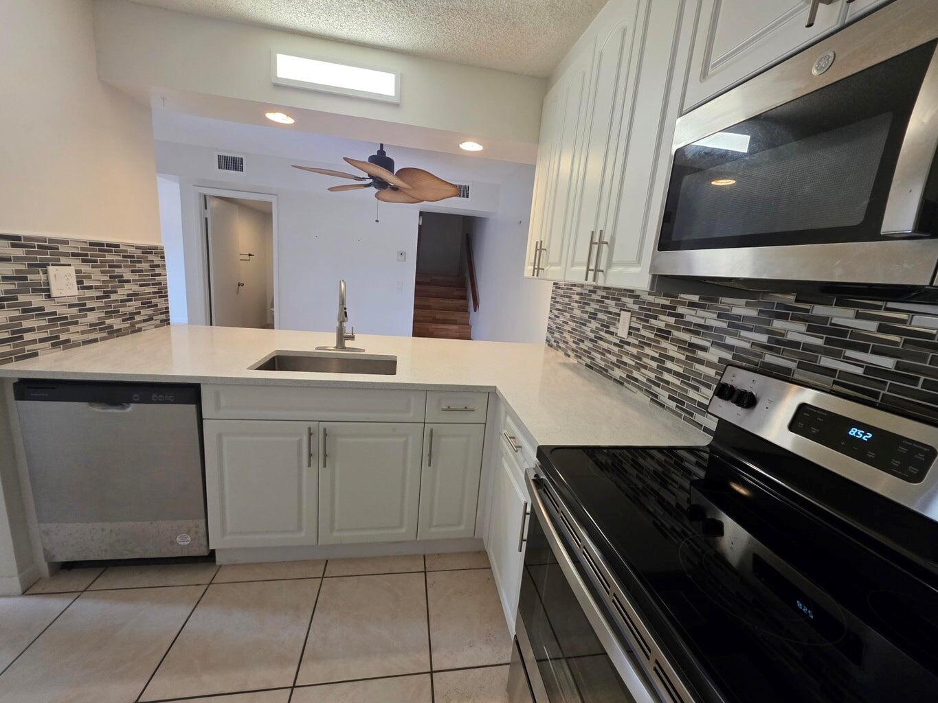 3909 Victoria Drive