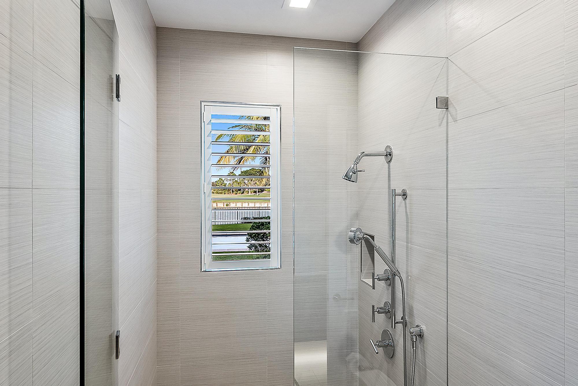 IBIS GOLF AND COUNTRY CLU - Residential