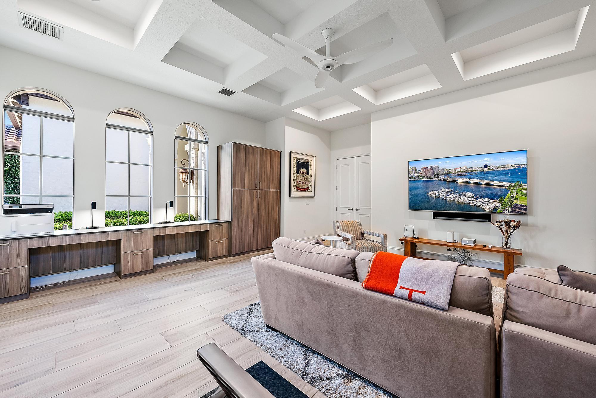 IBIS GOLF AND COUNTRY CLU - Residential