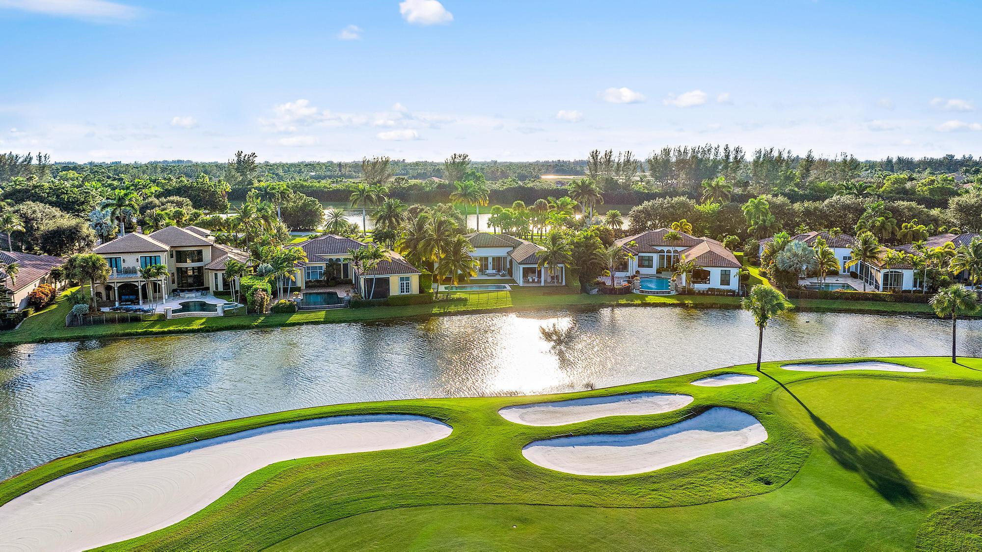 IBIS GOLF AND COUNTRY CLU - Residential