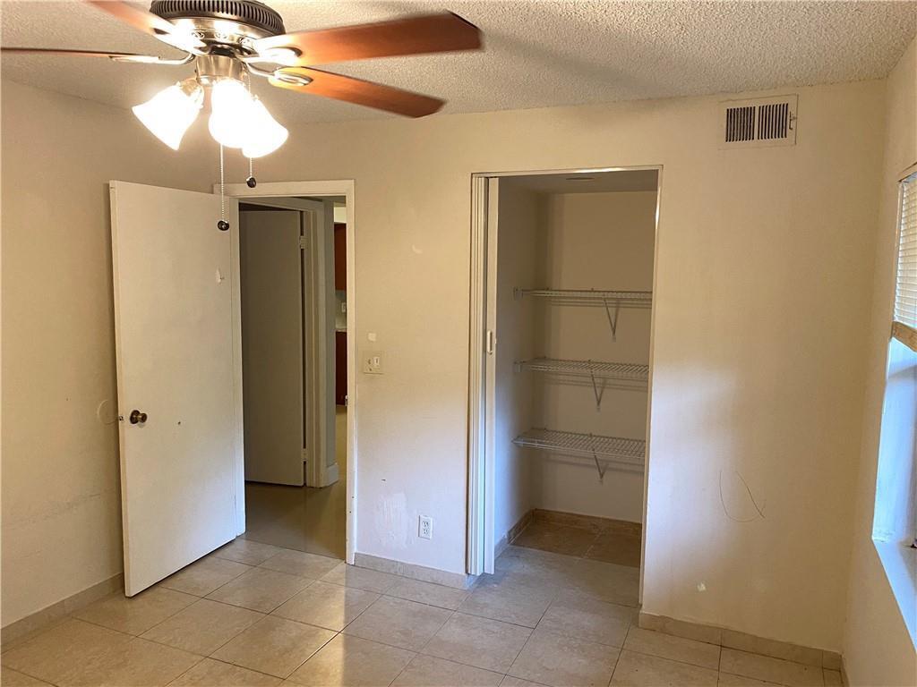 SUMMERBREEZE CONDO - Residential Lease